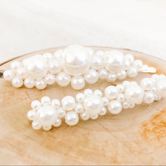 Set of 2 Fashion Barrettes - Picture 3 of 5